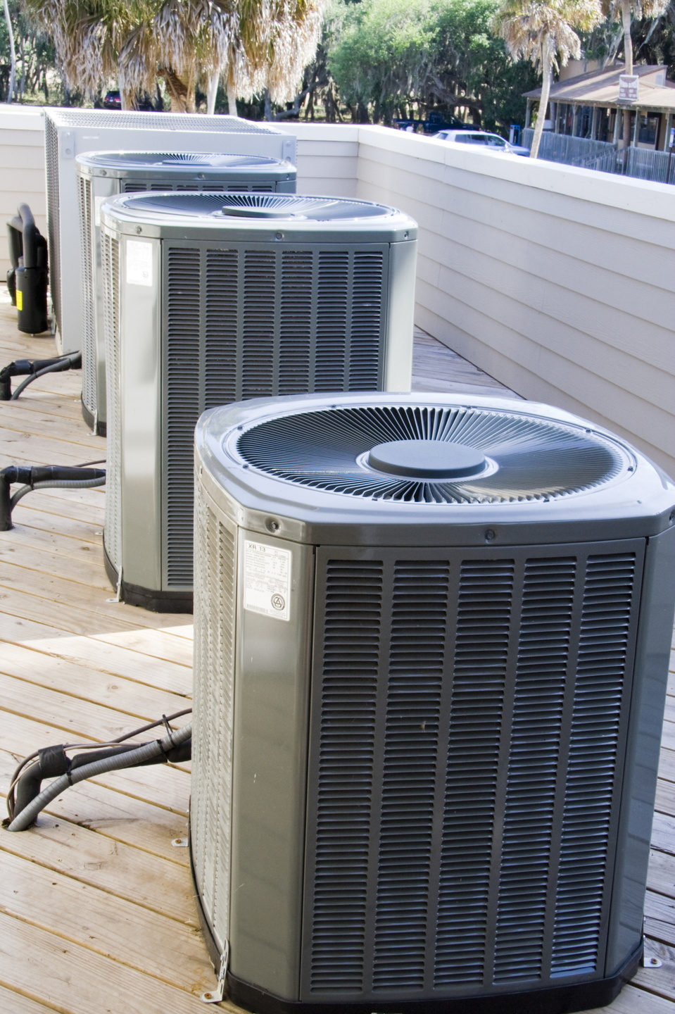 Need Help with Leaking Refrigerant? | Roberts Heating & Air ...